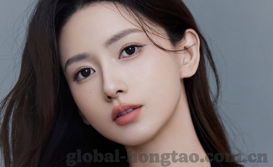 欧美五月婷婷开心中文字幕-欧美五月，婷婷的开心中文之旅